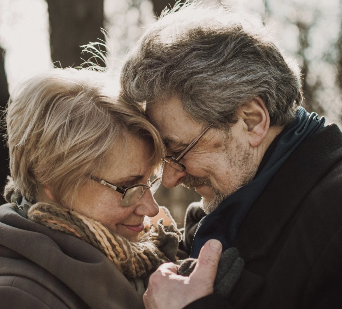 elderly-couple elderly-couple